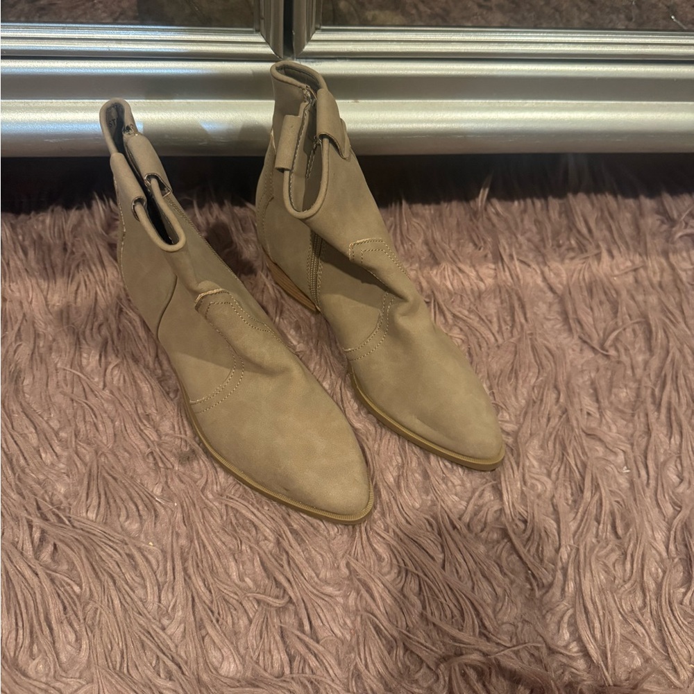 MIA Beige Ankle Booties